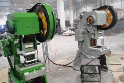 蘇州昆山二手設備翻新噴漆